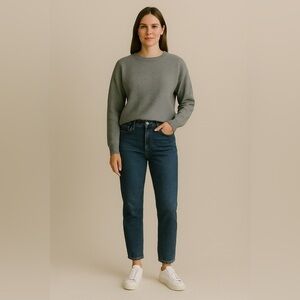 Cable & Gauge 3/4 Sleeve Crew Neck Sweater in Heather Grey